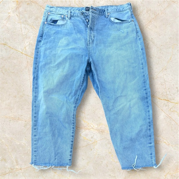 Gap Dolores Boyfriend Crop High Rise Button Fly Raw Hem Jeans 20 /35 Regular - Picture 1 of 7